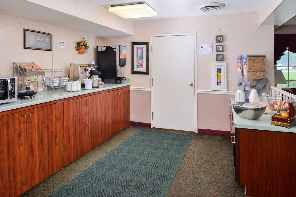 Americas Best Value Inn Edenton 12/36
