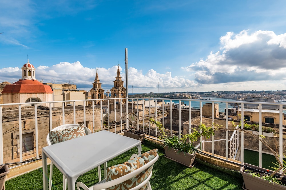 Valletta Lucente 46/53