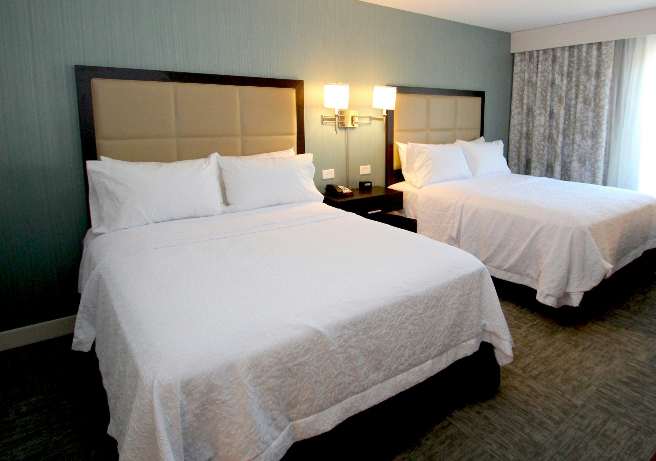 Hampton Inn Suffolk 10/53