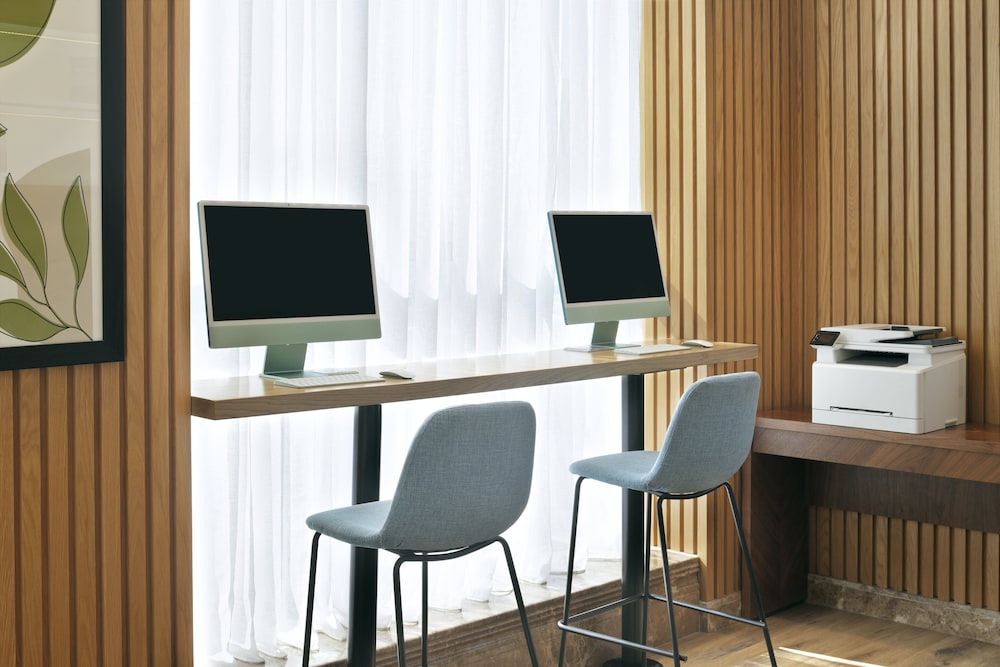 Holiday Inn Jeddah Corniche 47/52