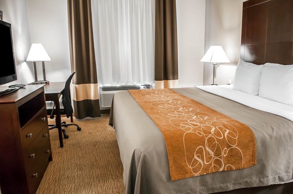 Comfort Suites Albuquerque/North Journal Center photo3