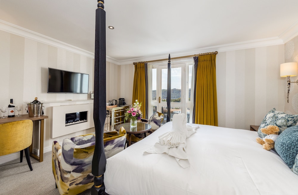 Signature, King Bed, Lake Side, Lake View، Windermere Hillthwaite Hotel 2/5