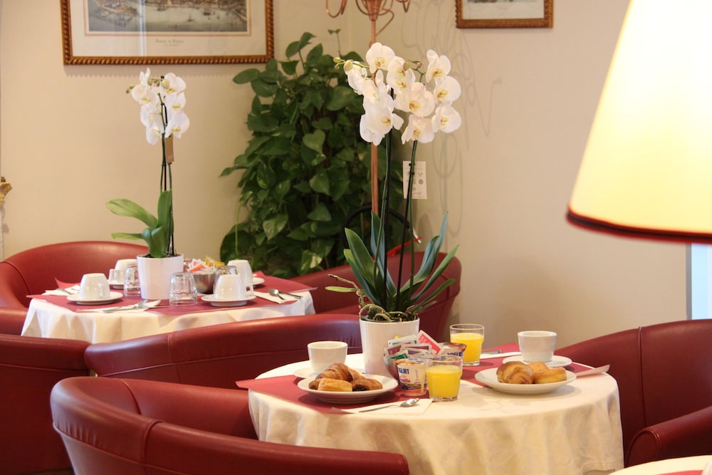 Regit Hotel 26/34