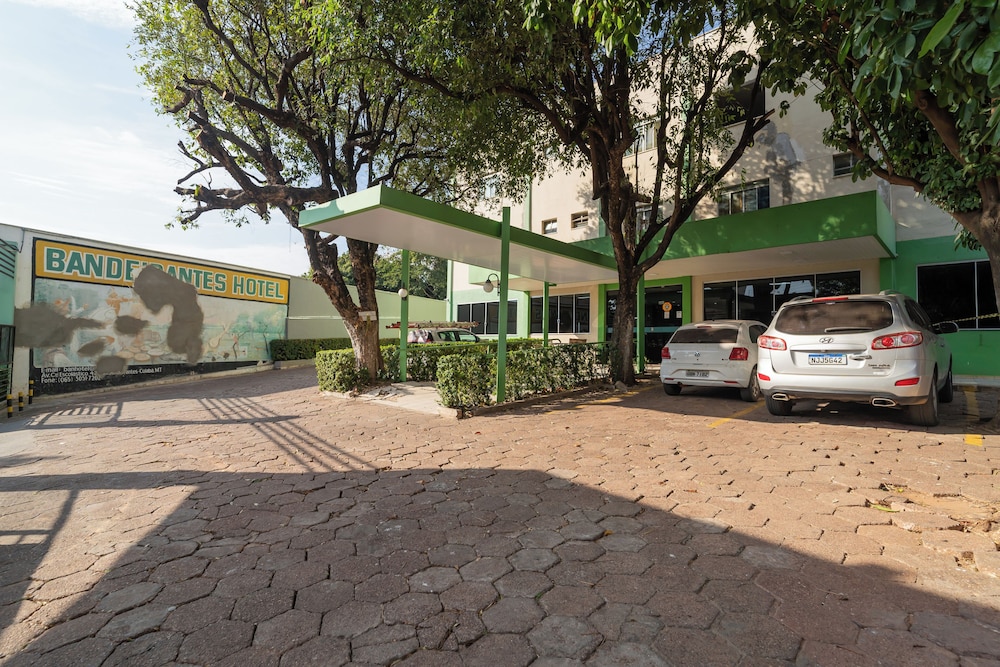 BANDEIRANTES HOTEL CUIABA 43/49