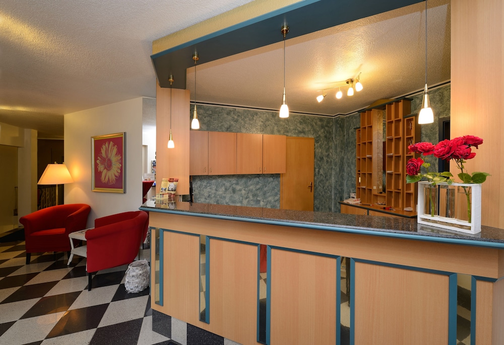 Hotel Nordic 8/40