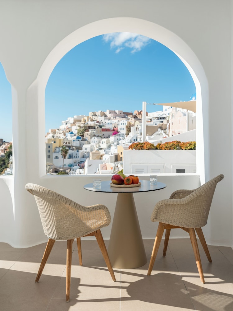 Aspaki Exclusive Hotel by Art Maisons 58/71