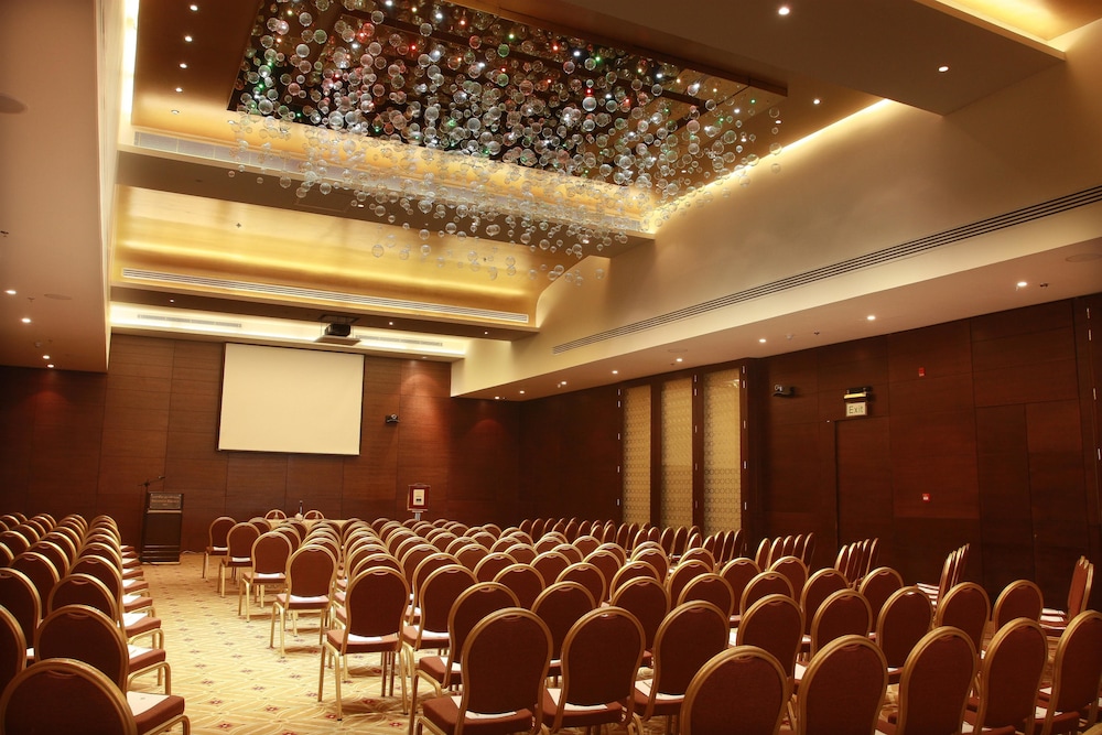 Regency Palace Amman 36/50