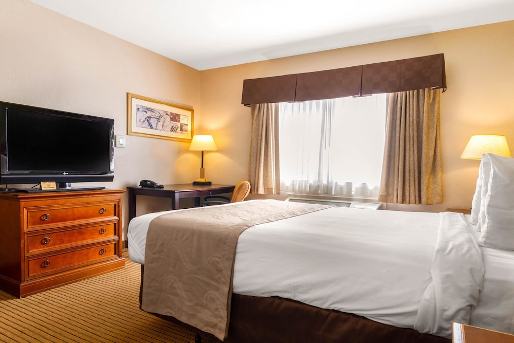 Rodeway Inn Auburn, CA 24/41