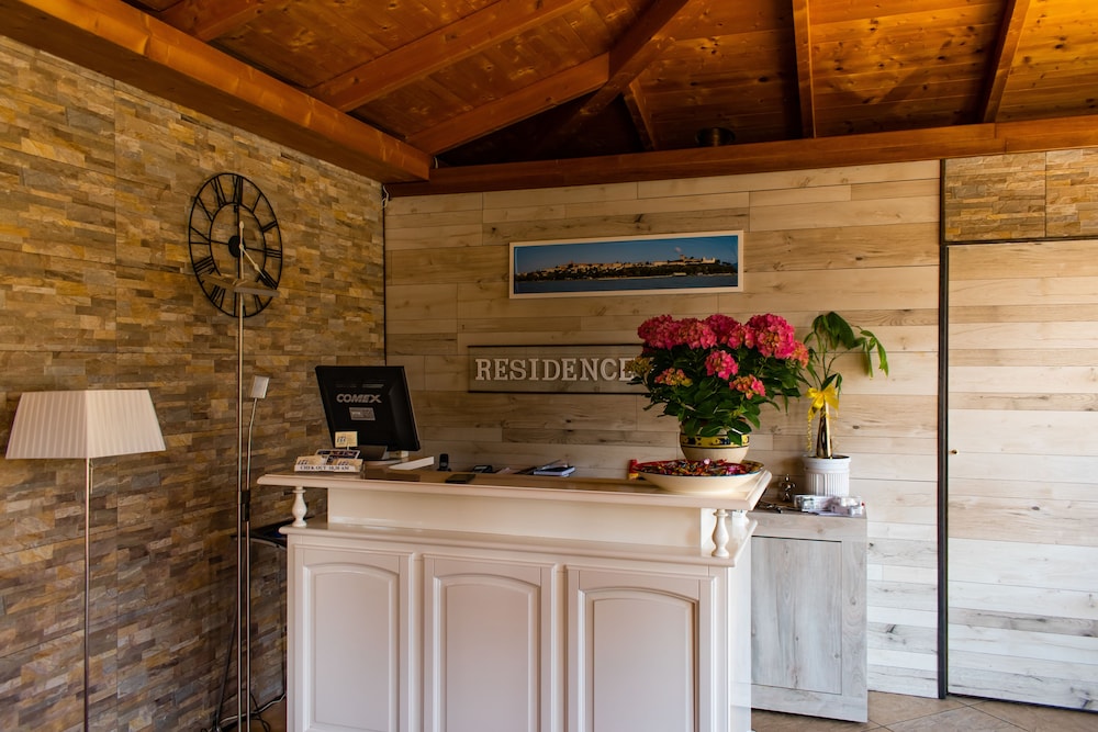 Residence Al Lago 7/50