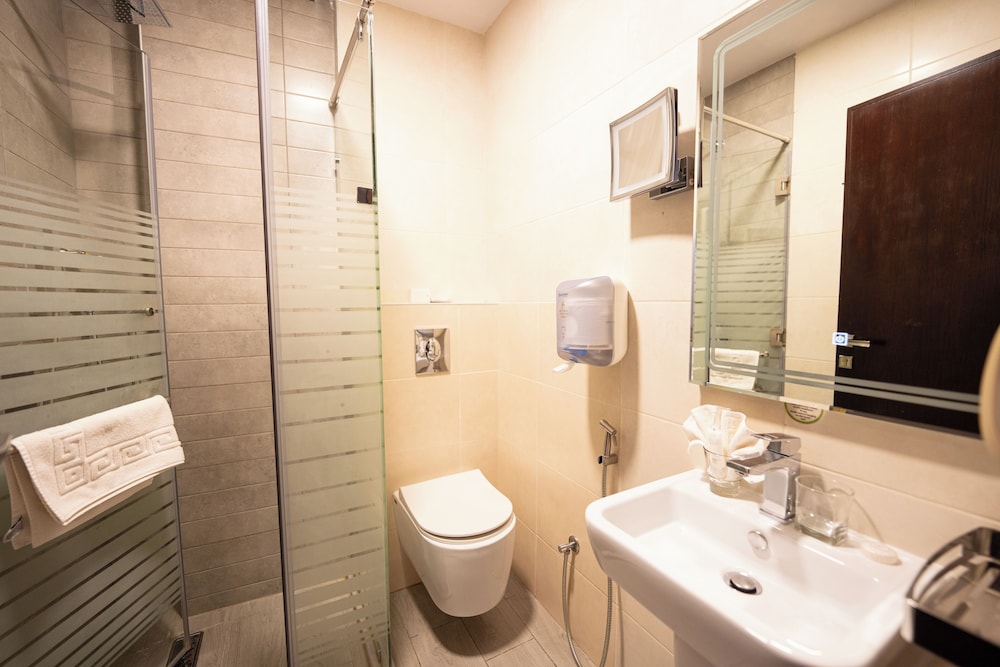 Petra Boutique Hotel 46/50
