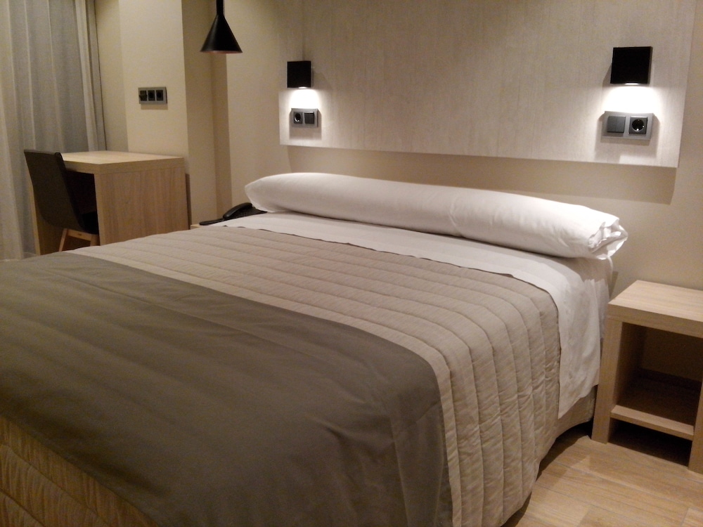 Hotel Bilbao Plaza 27/61