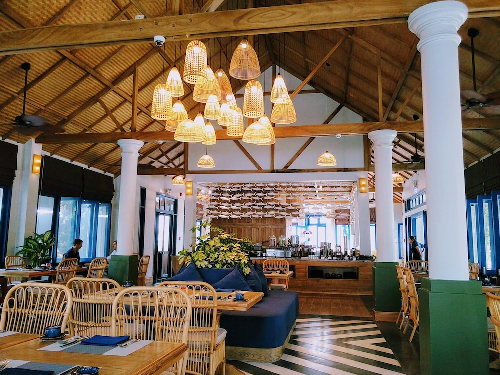 L'Azure Resort and Spa (ex Sasco Blue Lagoon Resort) 32/50