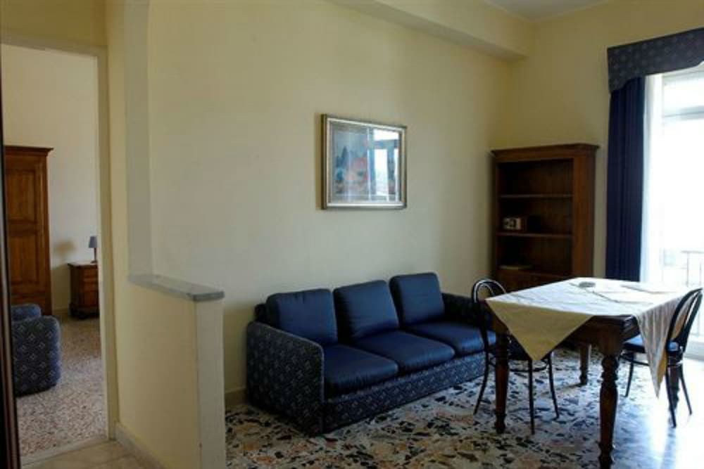 La Residenza Hotel 39/59