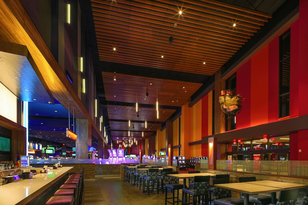 Harrah's Cherokee Valley River - A Caesars Rewards Destination 40/57