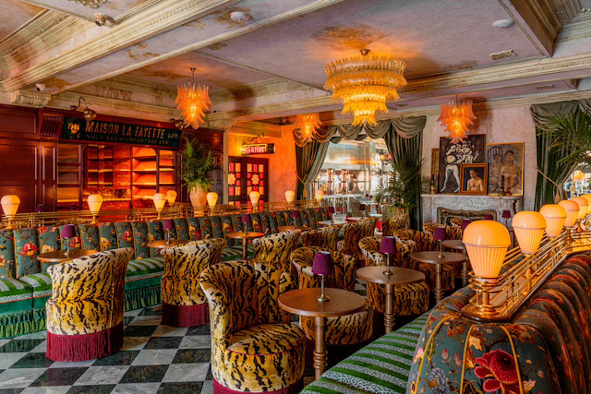 The Lafayette Hotel And Club 18/30