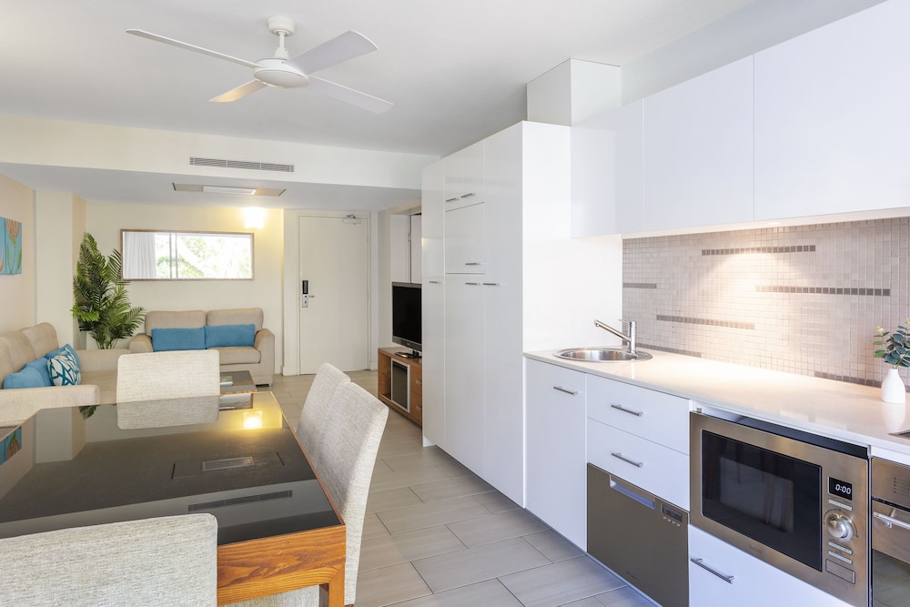 Drift Palm Cove 23/71
