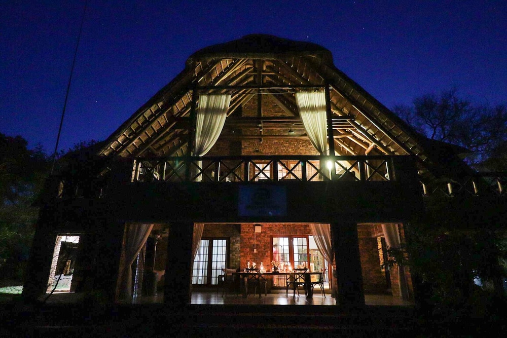 Kruger Riverside Lodge 1/50