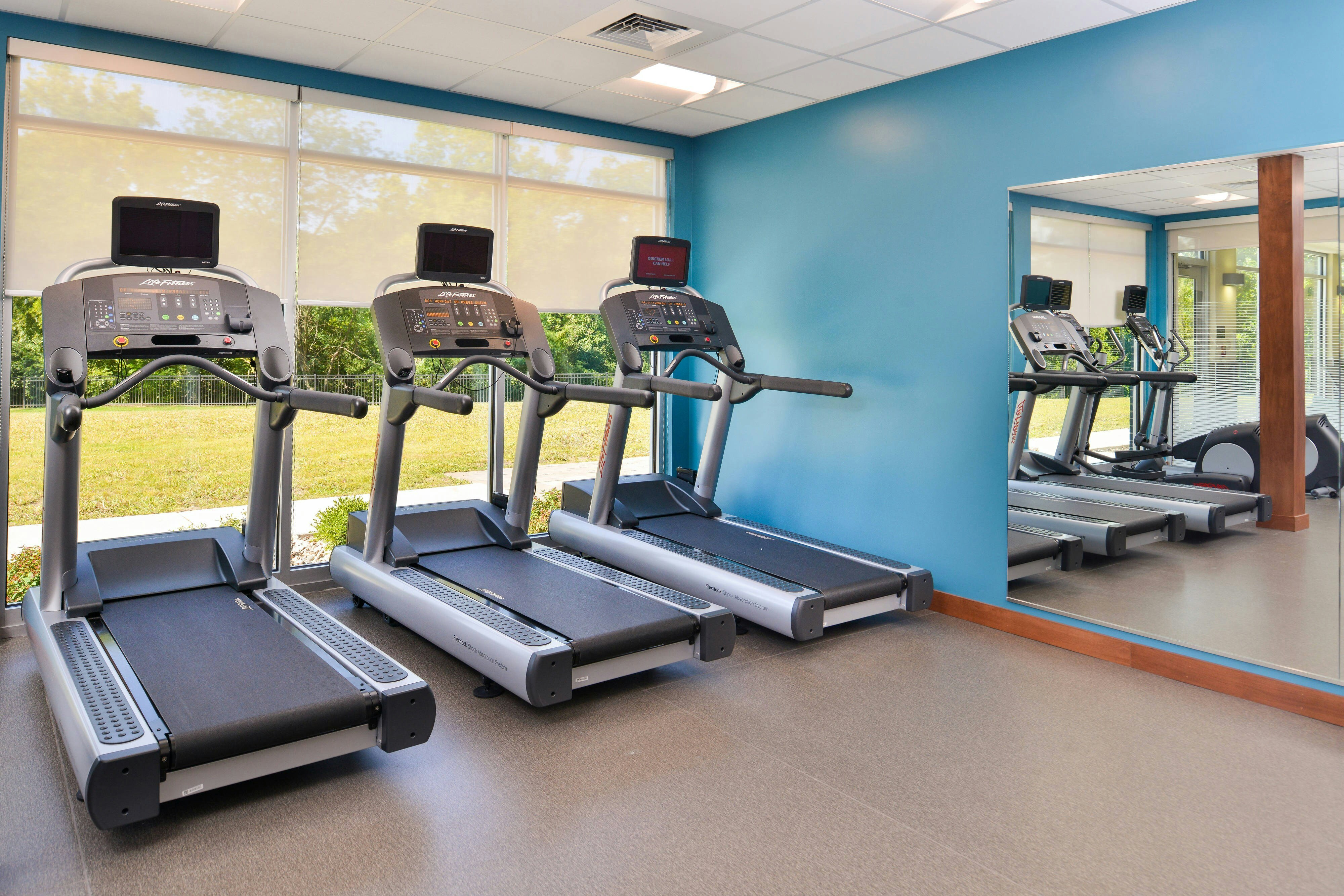 Fairfield Inn Suites St Joseph 4/17