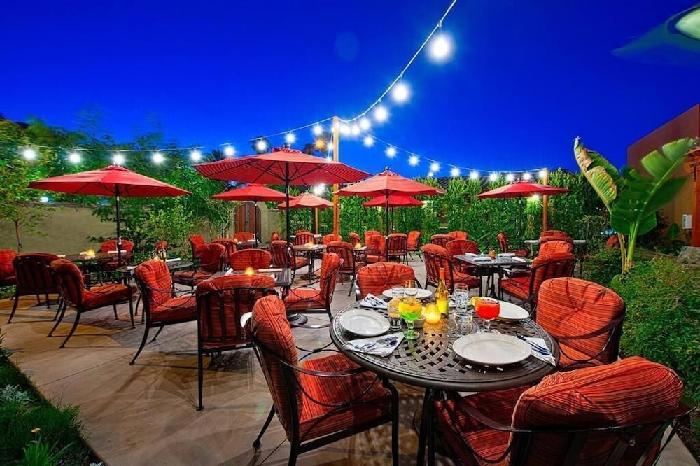 Los Arboles Hotel 34/50