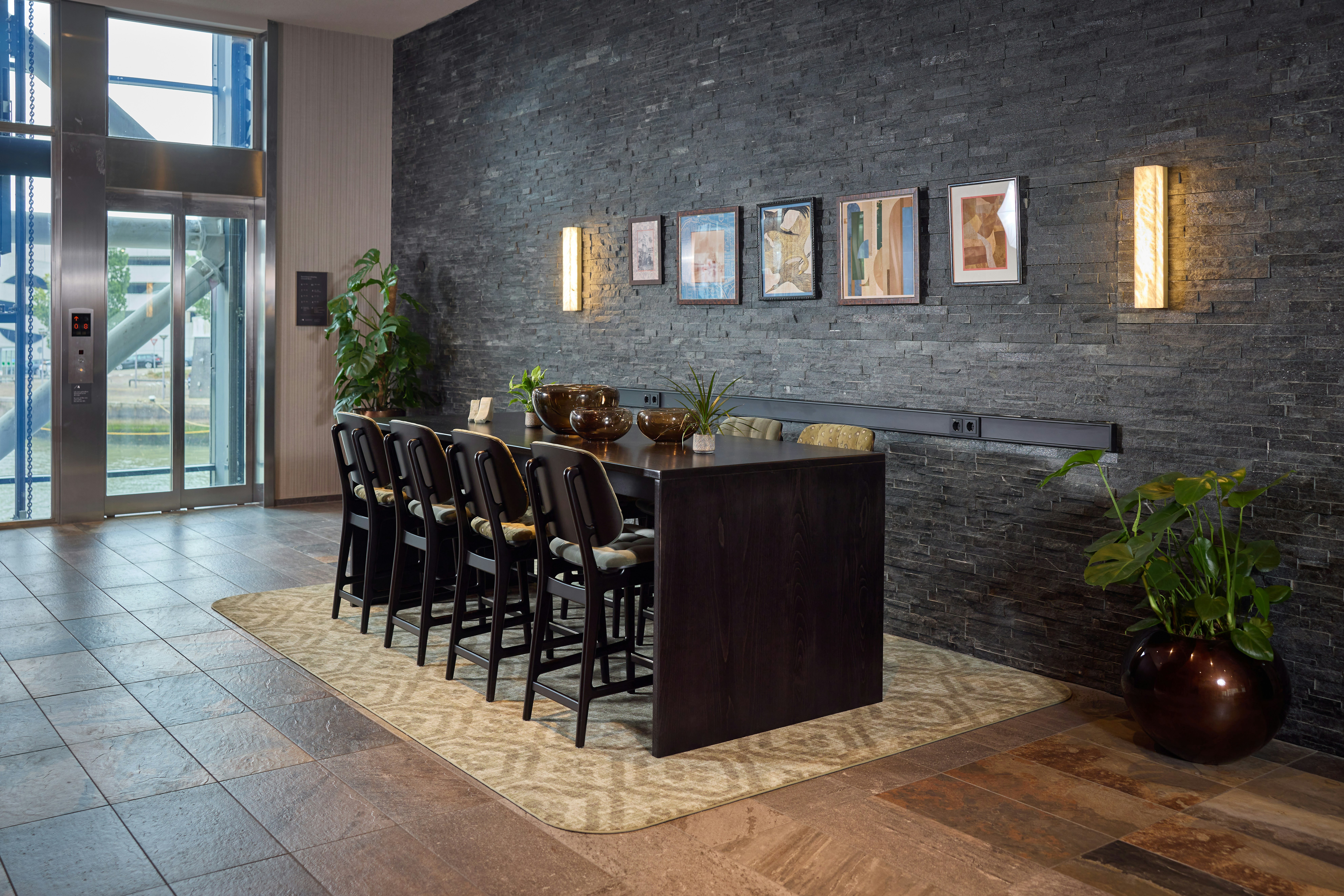 Haven Hotel Rotterdam, Curio Collection by Hilton 9/57