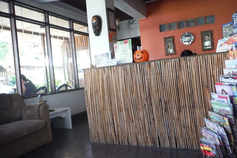 Antonios Pension House 18/50