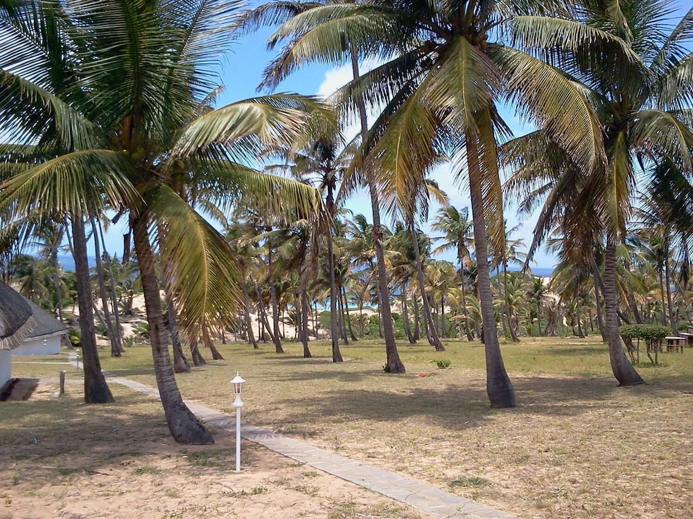 Blue Moon Beach Holiday Resort 32/32