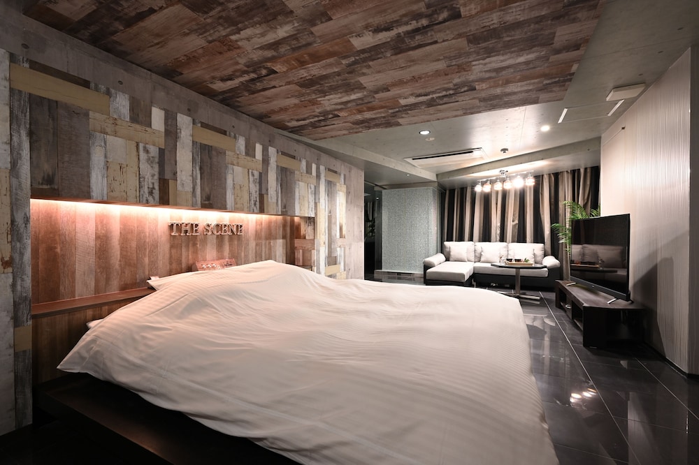 Hotel The Scene - Adults Only 3/36