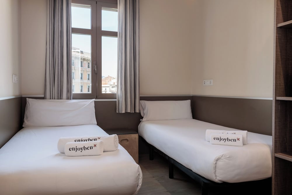 Enjoybcn Miro Apartments 14/50