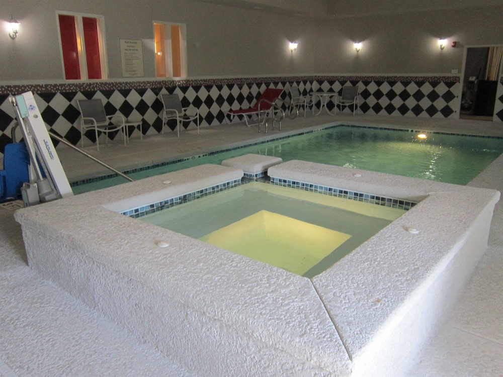 Best Western Plus Laredo Inn and Suites 9/37