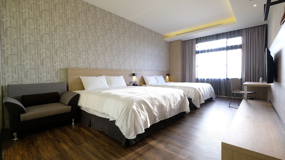 Yu Chun Hotel 9/40