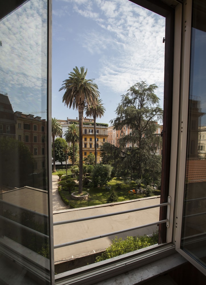 Hotel Capitolium Town House Suite 48/55