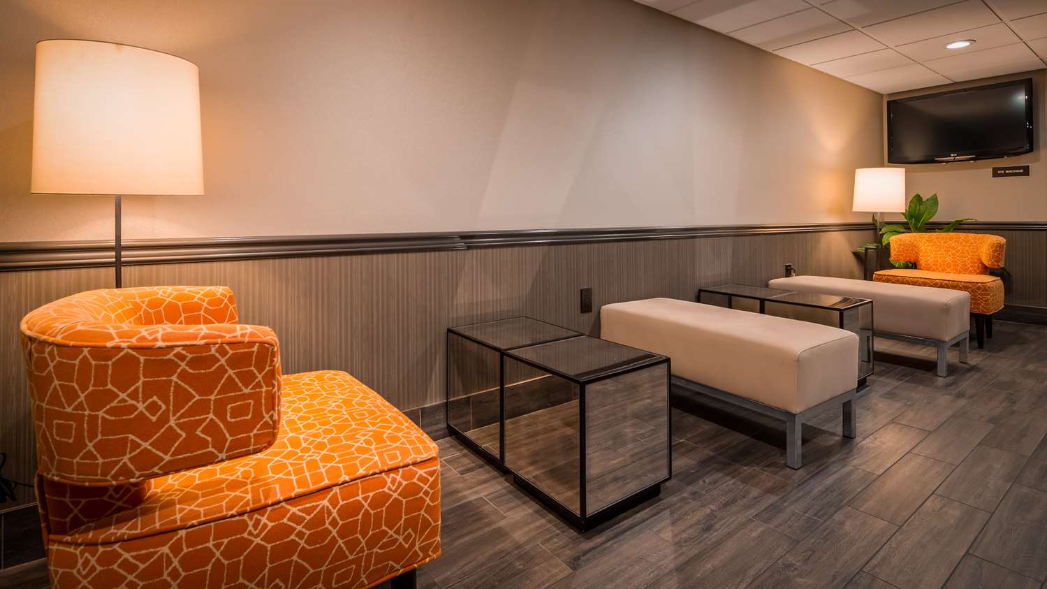 Colony Inn Hotel Atascadero 24/56