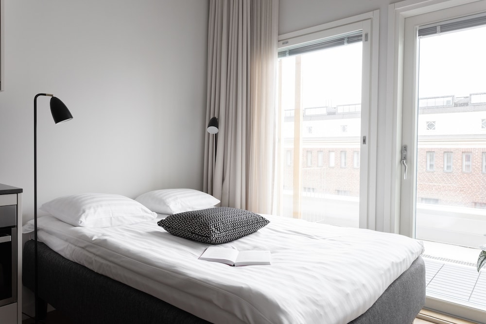 ROOF TOP, COMPACT, STUDIO, TERRACE