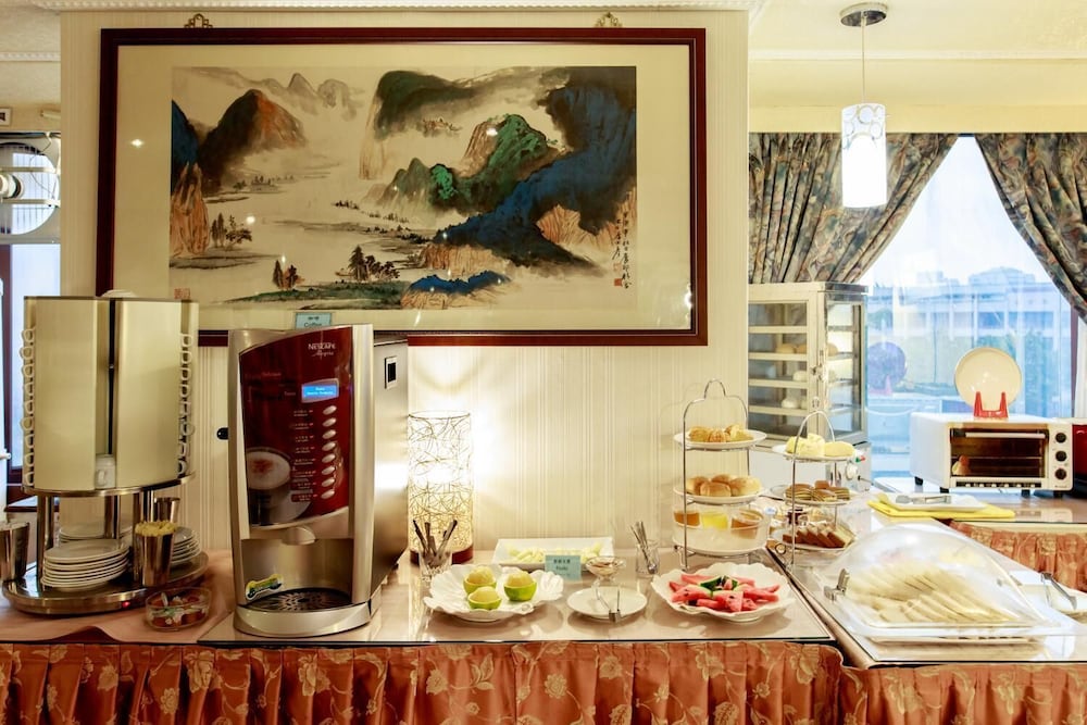 Chungli Business Hotel 34/48