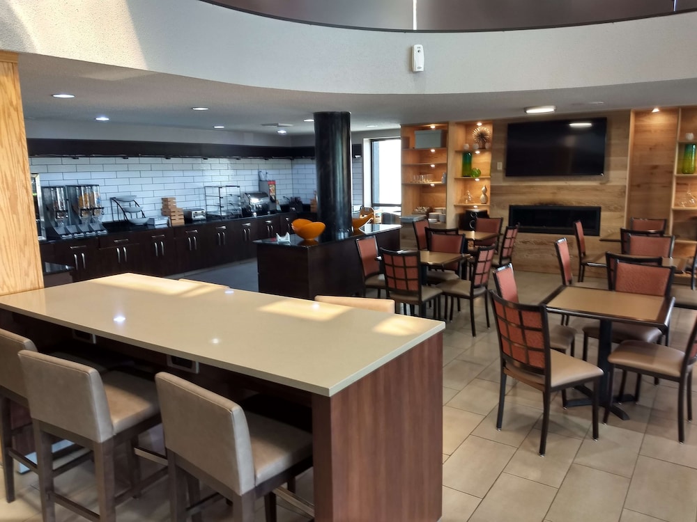 Country Inn & Suites by Radisson Indianapolis East 31/42