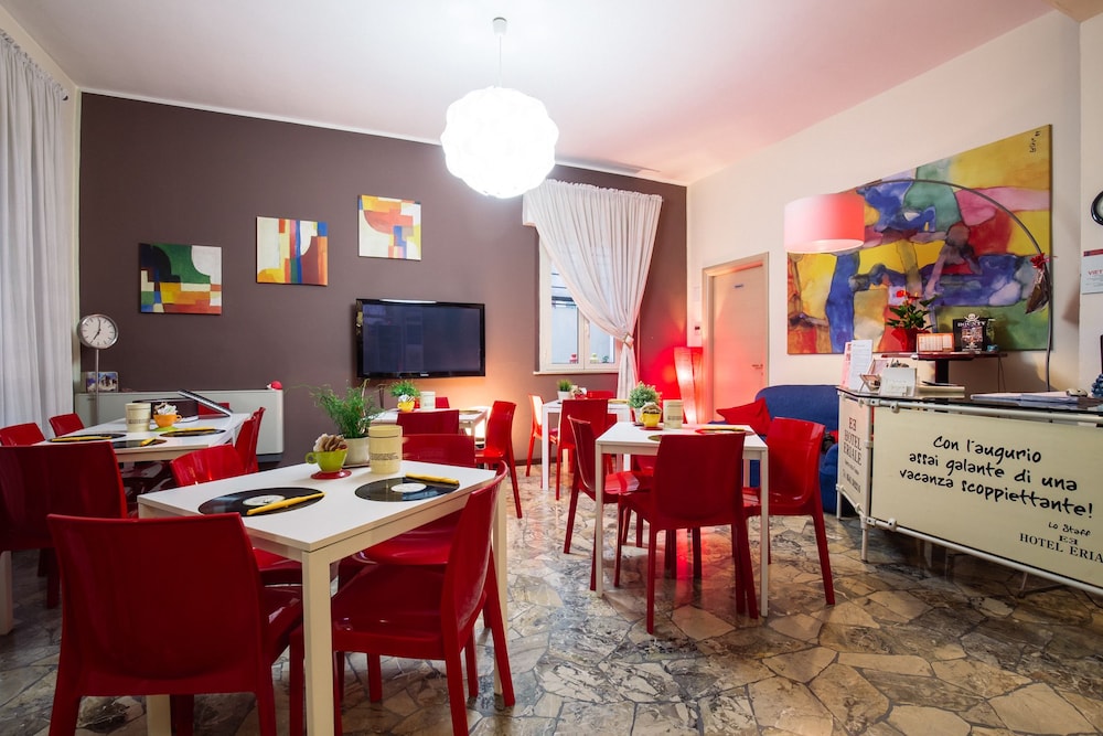 HOTEL RIMINI ERIALE 31/40