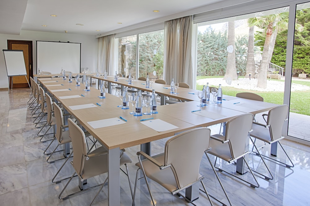 Grupotel Molins 36/50