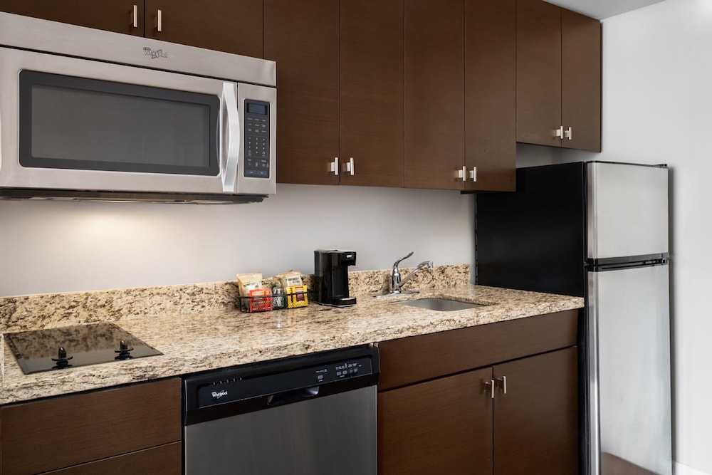 Towneplace Suites Champaign Urbana Campustown 39/48