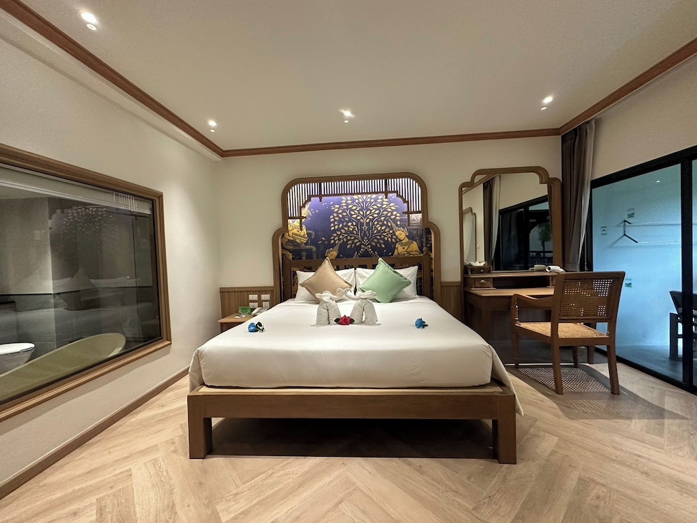 Grand Deluxe Room (45 sqm)