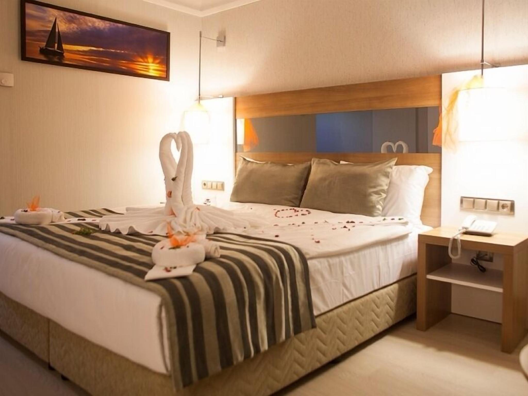 Cherry Garden City & Spa Hotel 10/23