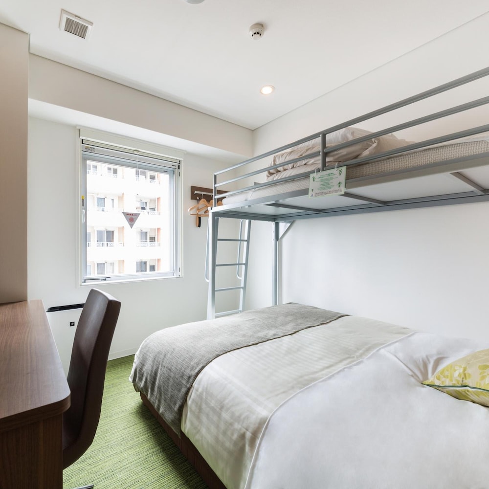 Super Hotel Lohas Hakata Station Chikushi Exit 13/36