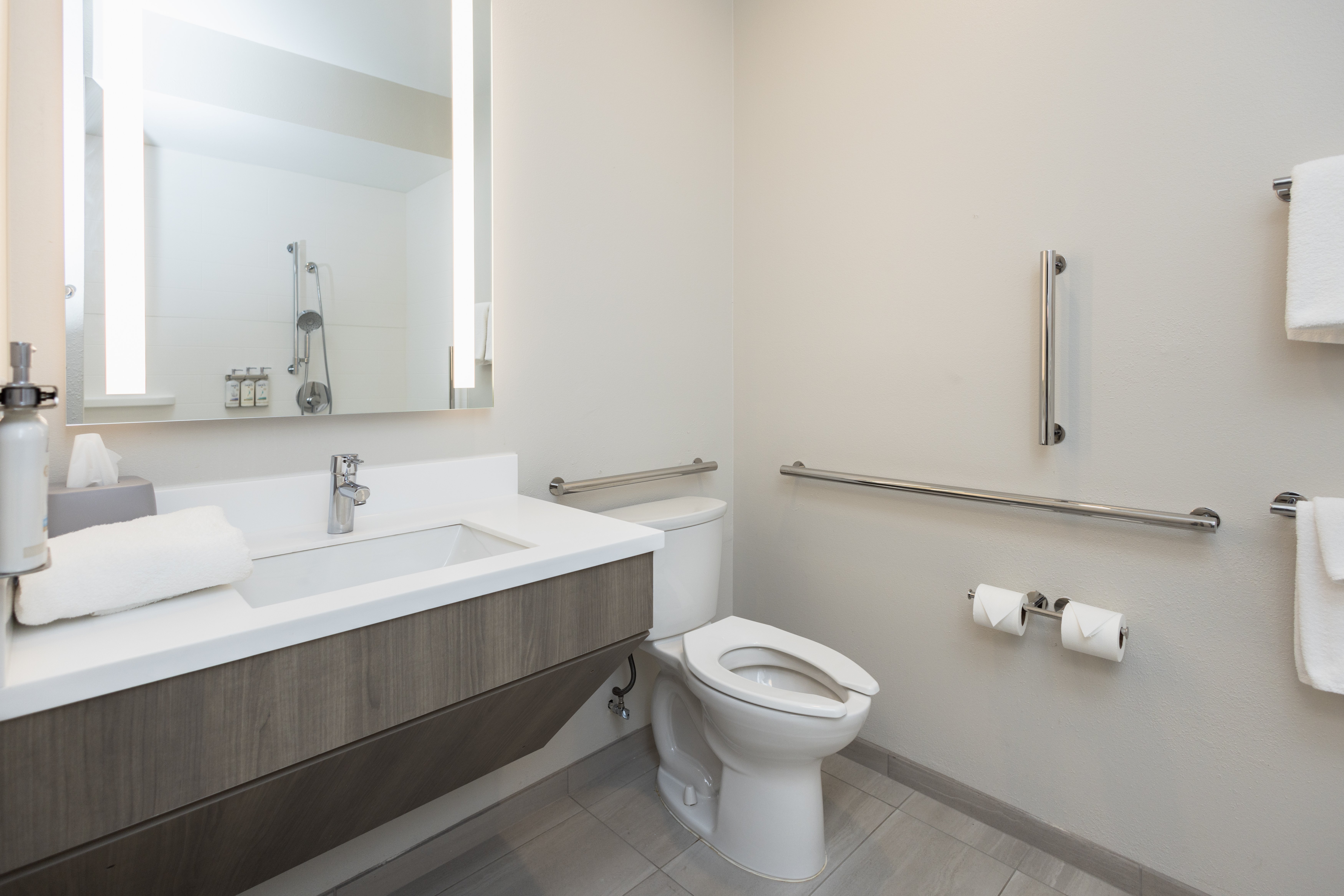 Holiday Inn Express Hotel And Suites Marysville 70/75