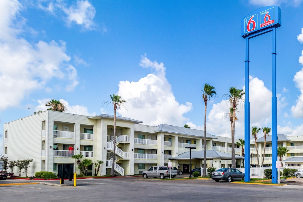 Motel6 Corpus Christi, TX - North 50/59
