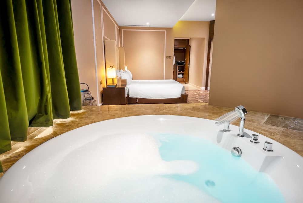 Suknai Royal Hotel 38/55