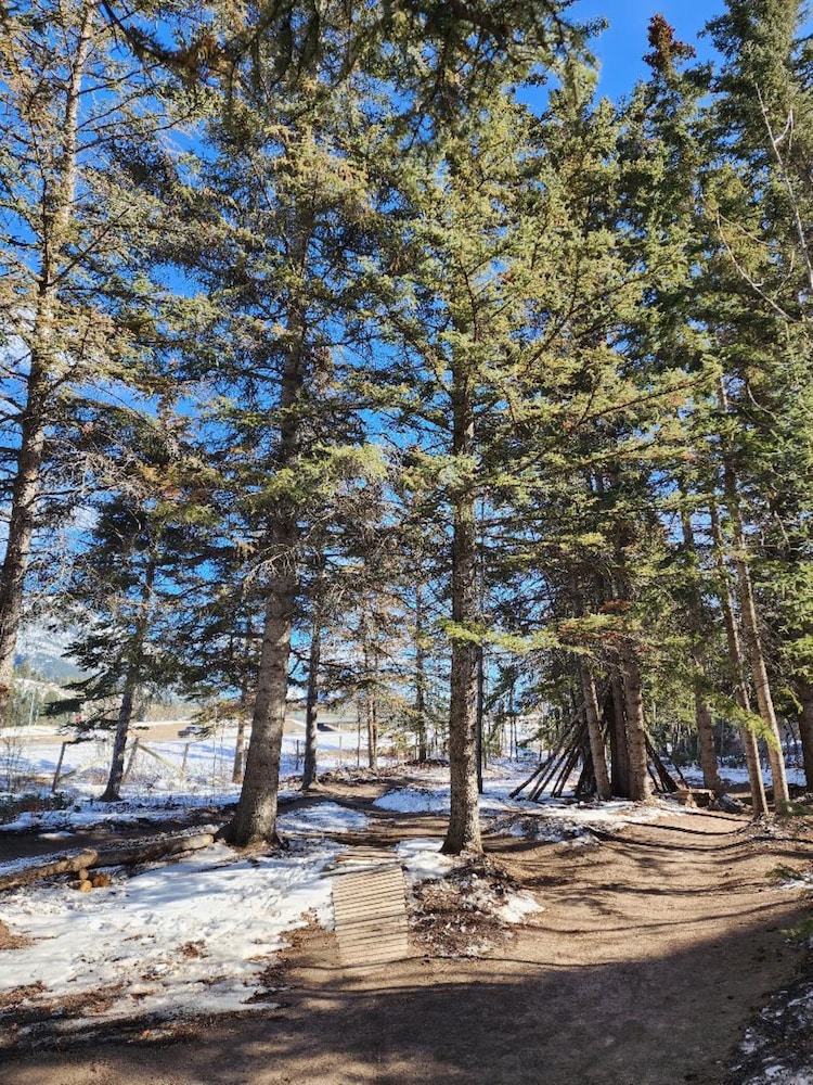 Sunset Mountain Inn and Spa 44/50