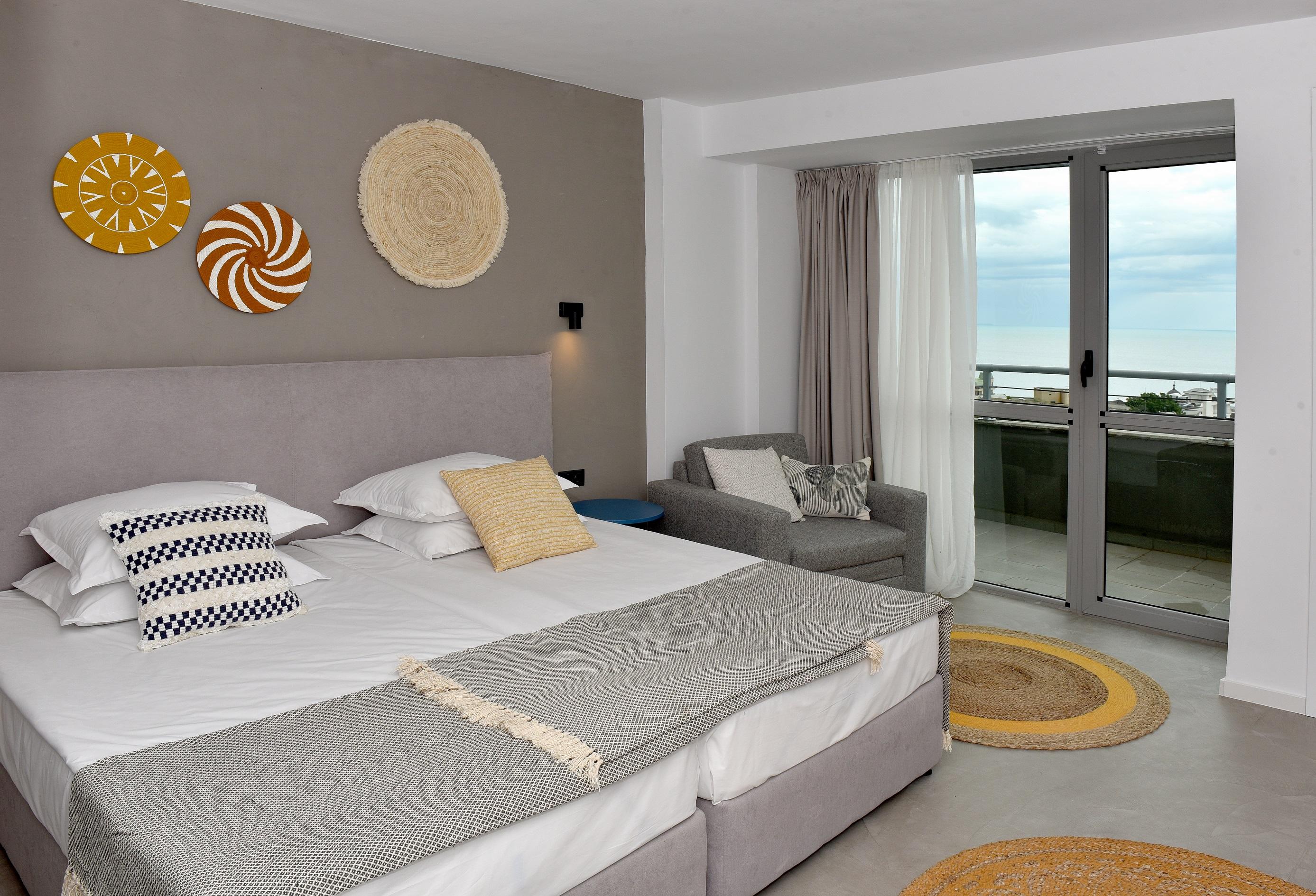 Standard, Twin Beds, Balcony or Terrace