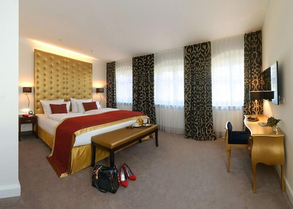 Romantik Hotel Burgkeller & Residenz Kerstinghaus 10/50