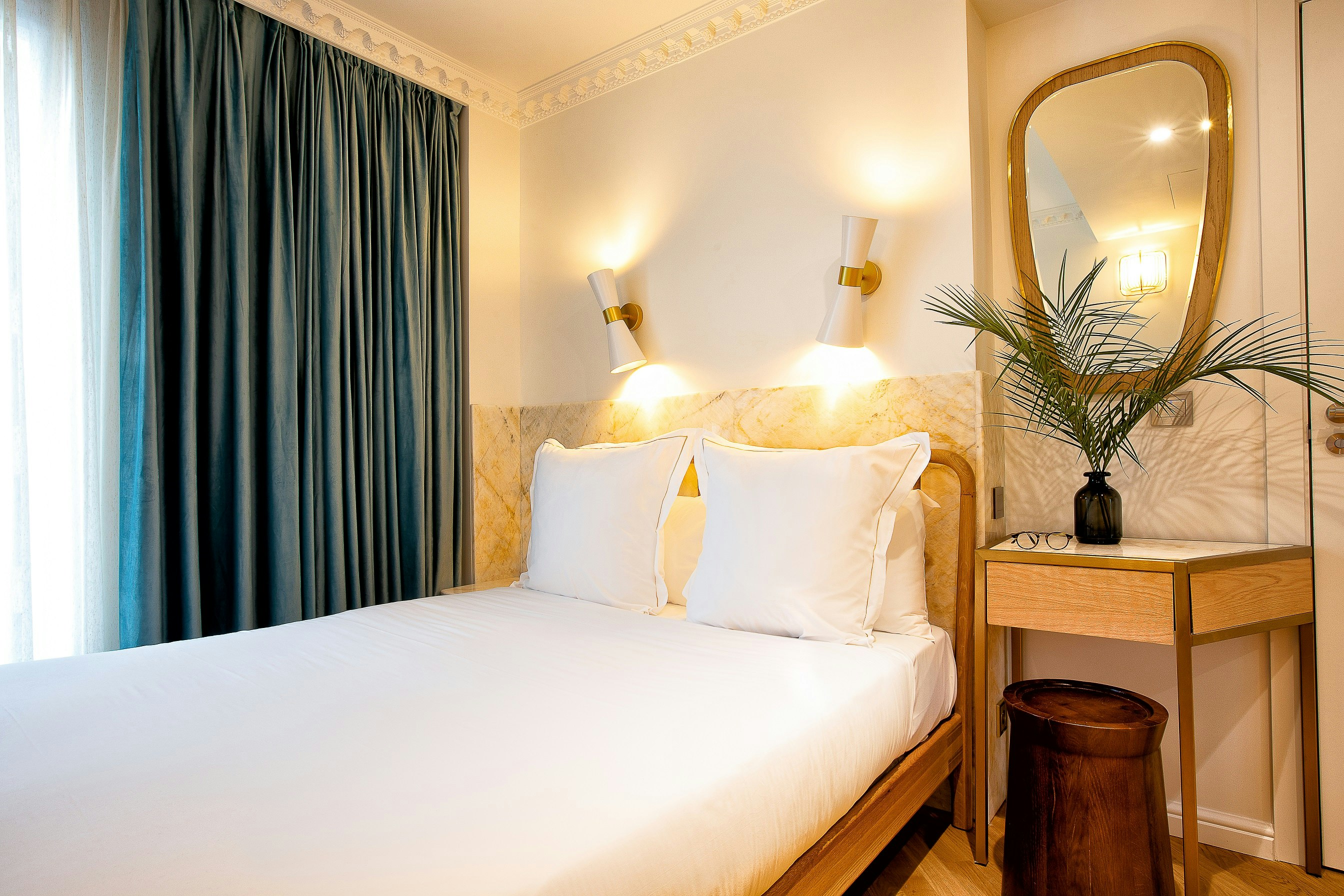 Hotel Rose Bourbon 18/70