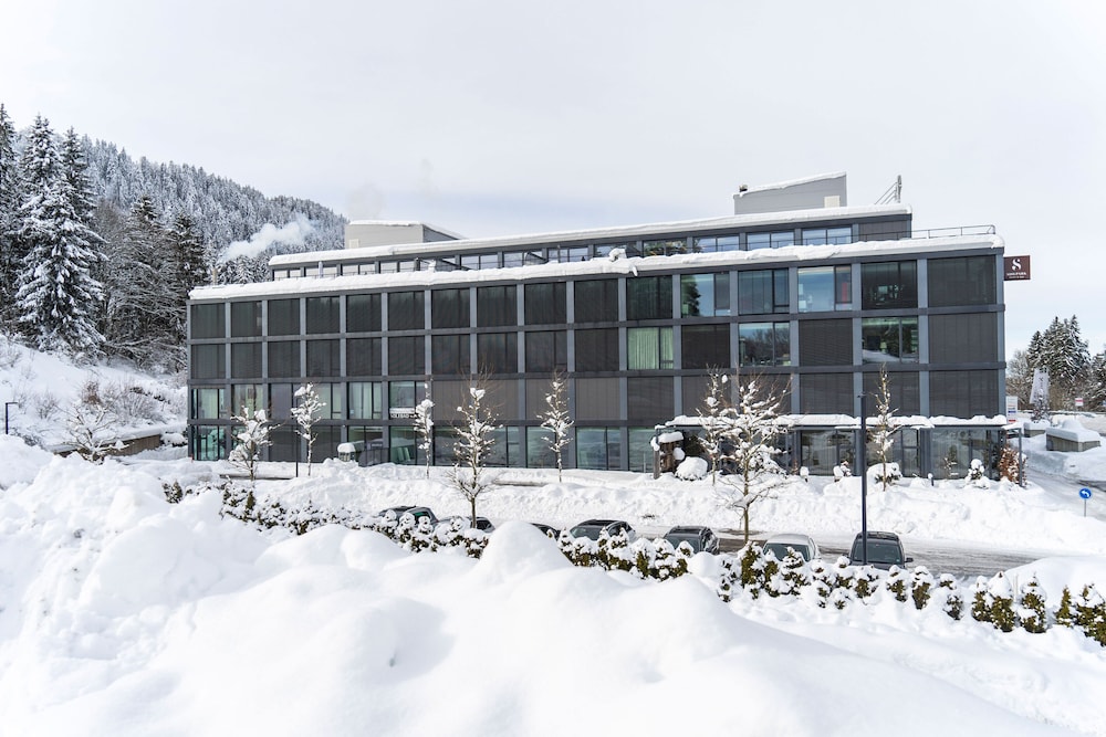 Sihlpark Hotel 1/48
