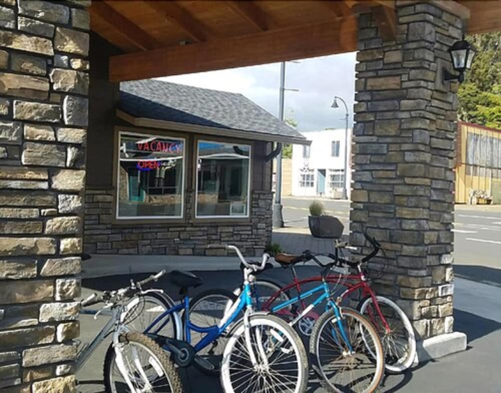 The Waldport Inn 8/39